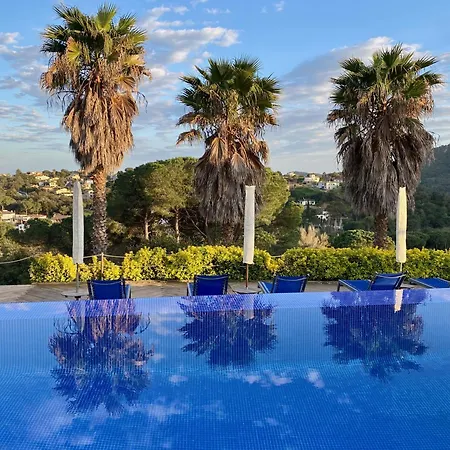 Xl Villa